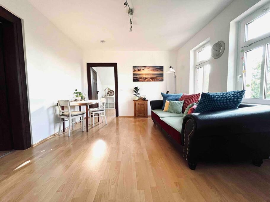 Villa Kunterbunt Gera Esterno foto